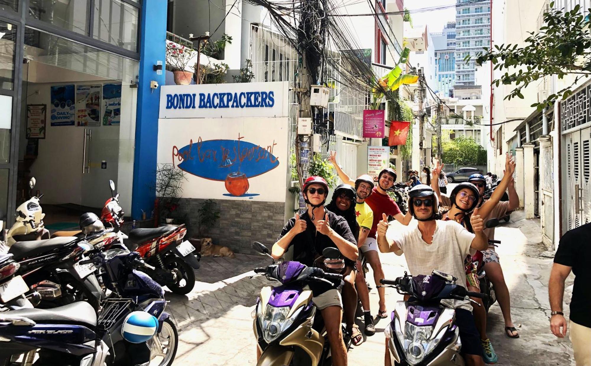 Bondi Backpackers Nhatrang На Транг Екстериор снимка