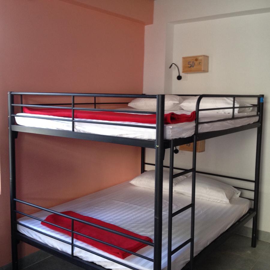 Bondi Backpackers Nhatrang На Транг Екстериор снимка